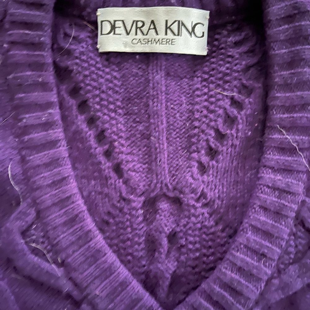 Vintage Debra King Heavy Scottish Cashmere Cable Knit V Neck Sweater Purple - Picture 2 of 5